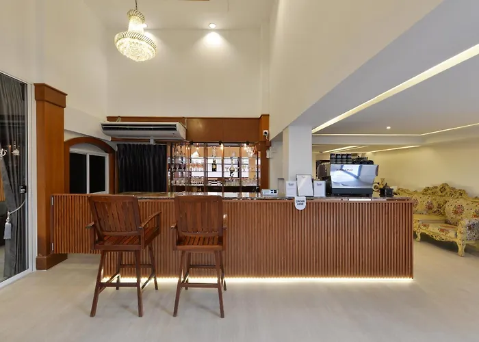 Ratchathewi Hyde Away Hostel *